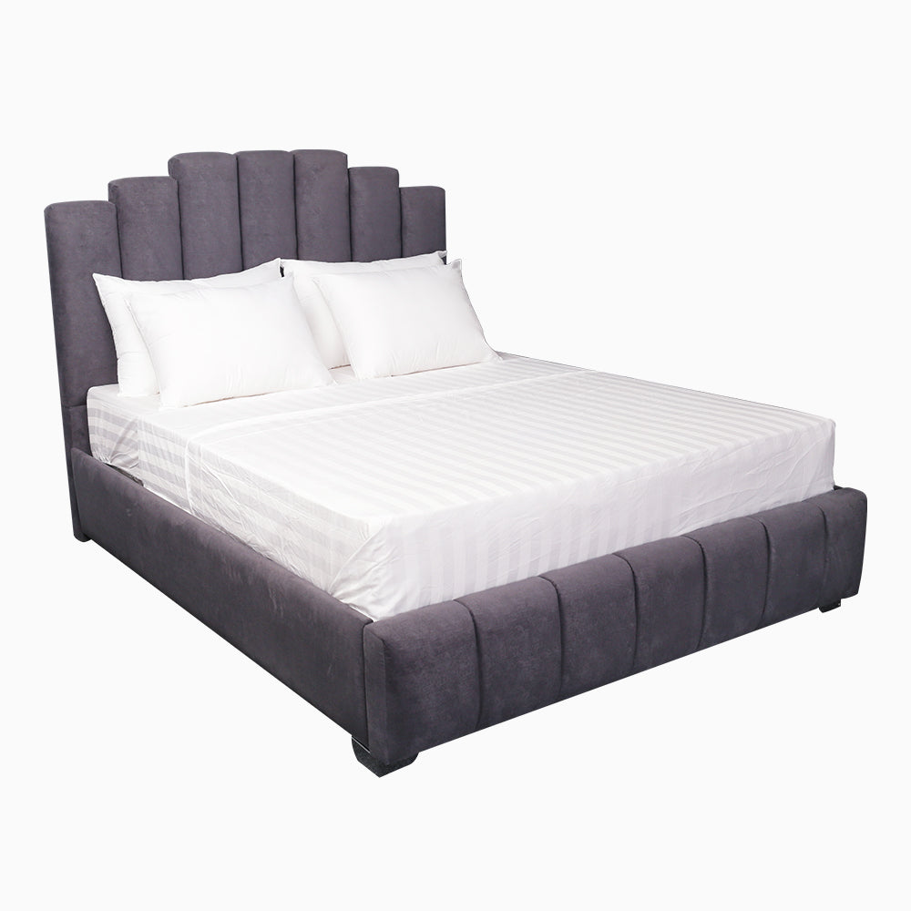 Elliot Queen Bed (60x75)